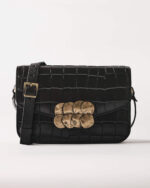 Be Chic - Image 2